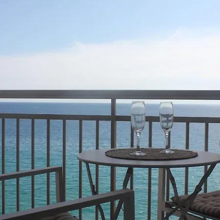 Apartamento Primera Linea De Mar